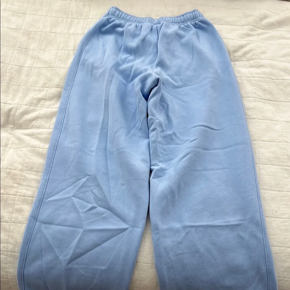 aerie like a cloud sweatpants - Picture 2 of 4